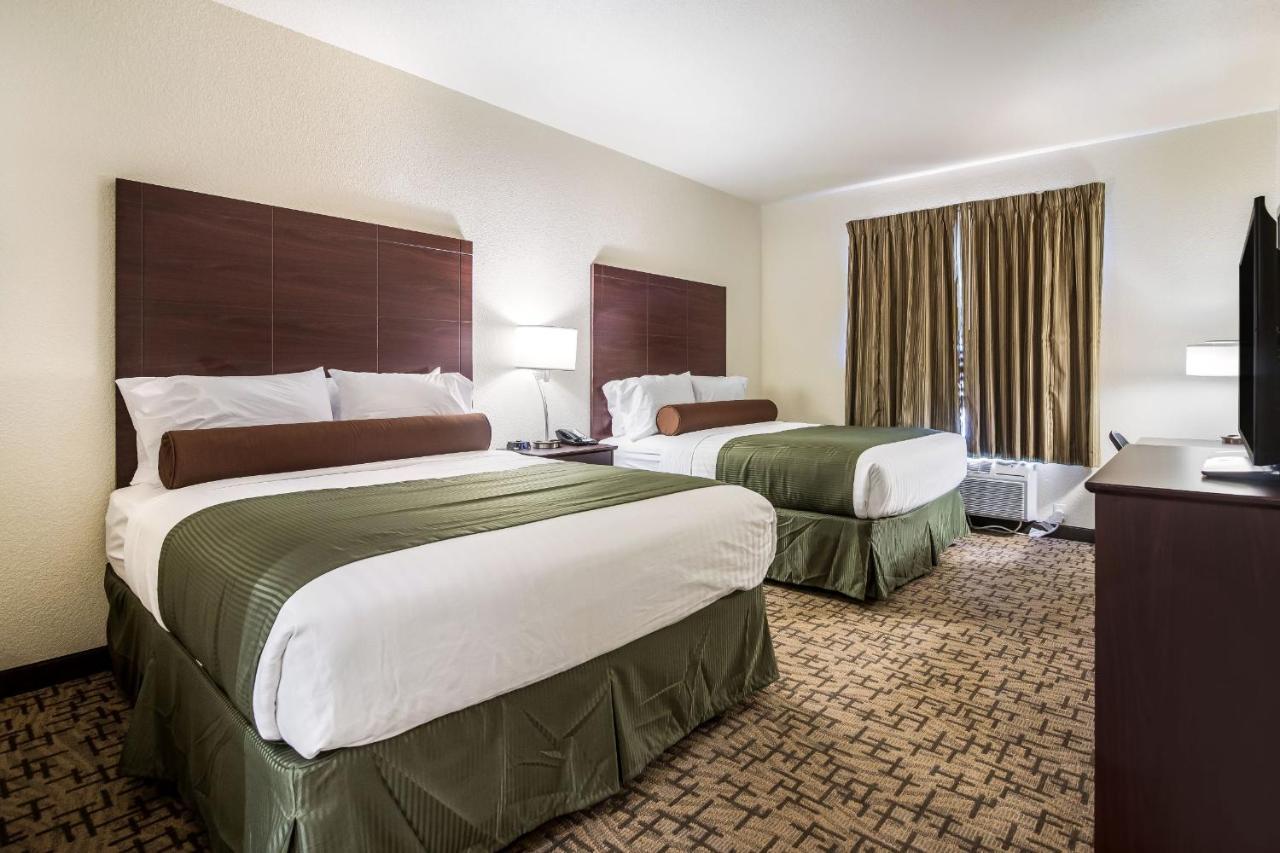 Cobblestone Hotel&Suites - Victor Extérieur photo